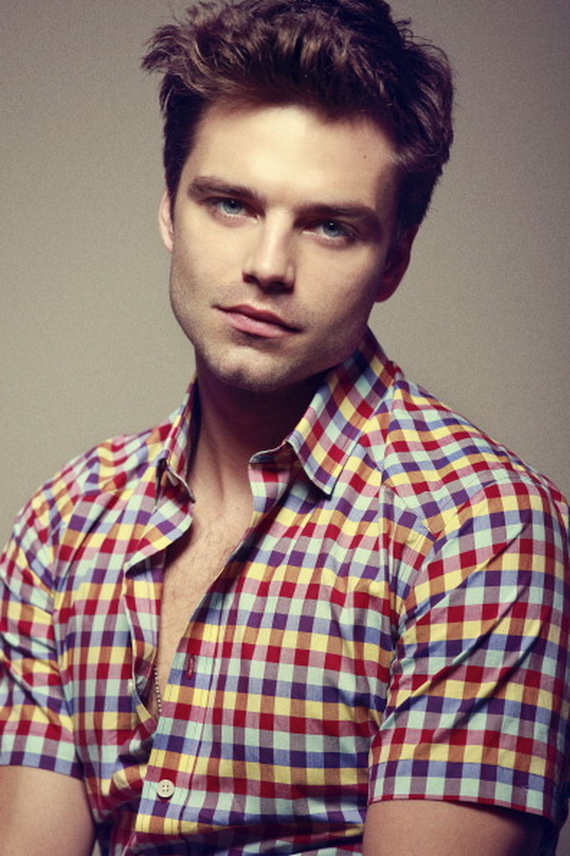 Sebastian Stan - Foto 19