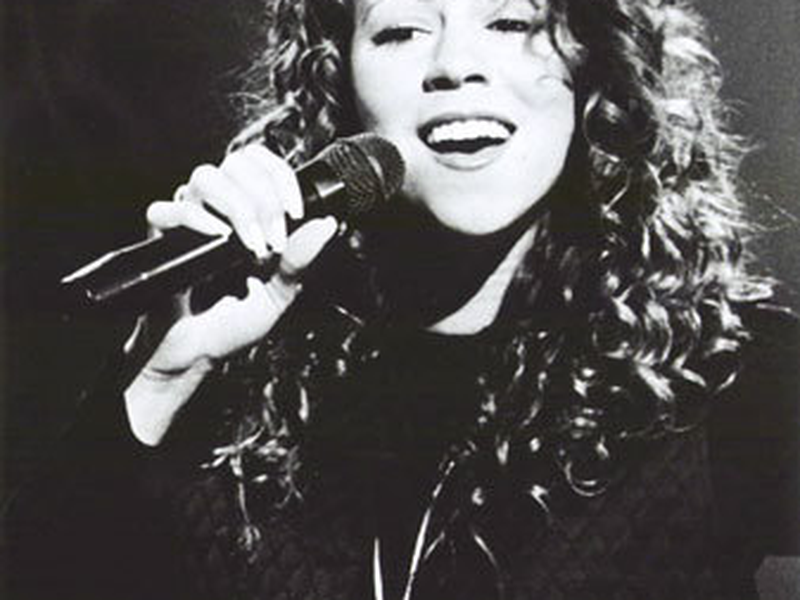 Foto 1 de Here Is Mariah Carey