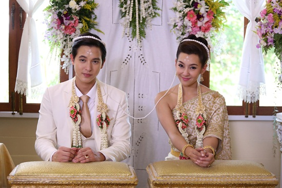 Beloved Loyal Wife - 13 de Janeiro de 2016 | Filmow