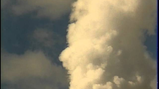 Trailer: Ten Skies (James Benning) - 2004