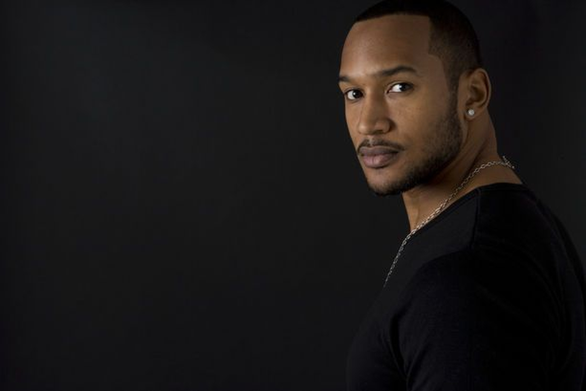 Henry Simmons - Foto 1