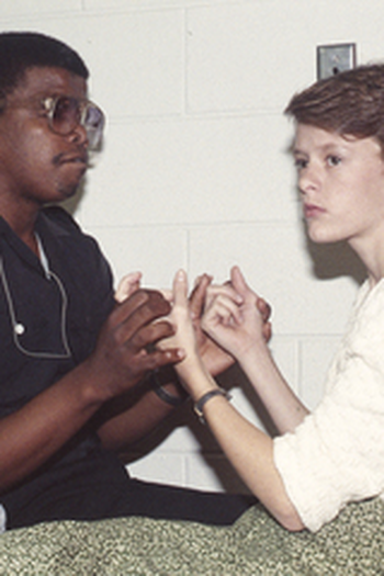  de Filme Multi-Handicapped (1986)