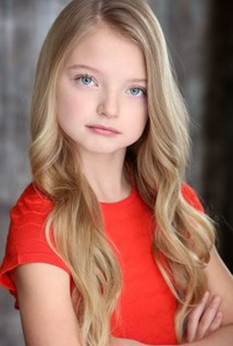Shae Smolik - Foto 1