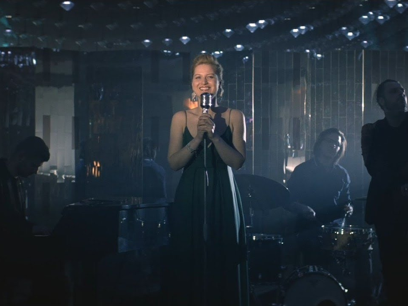 Foto 5 de Taxing Love