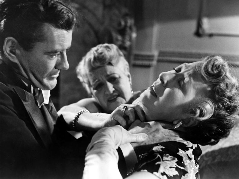 Foto 43 de Pacto Sinistro