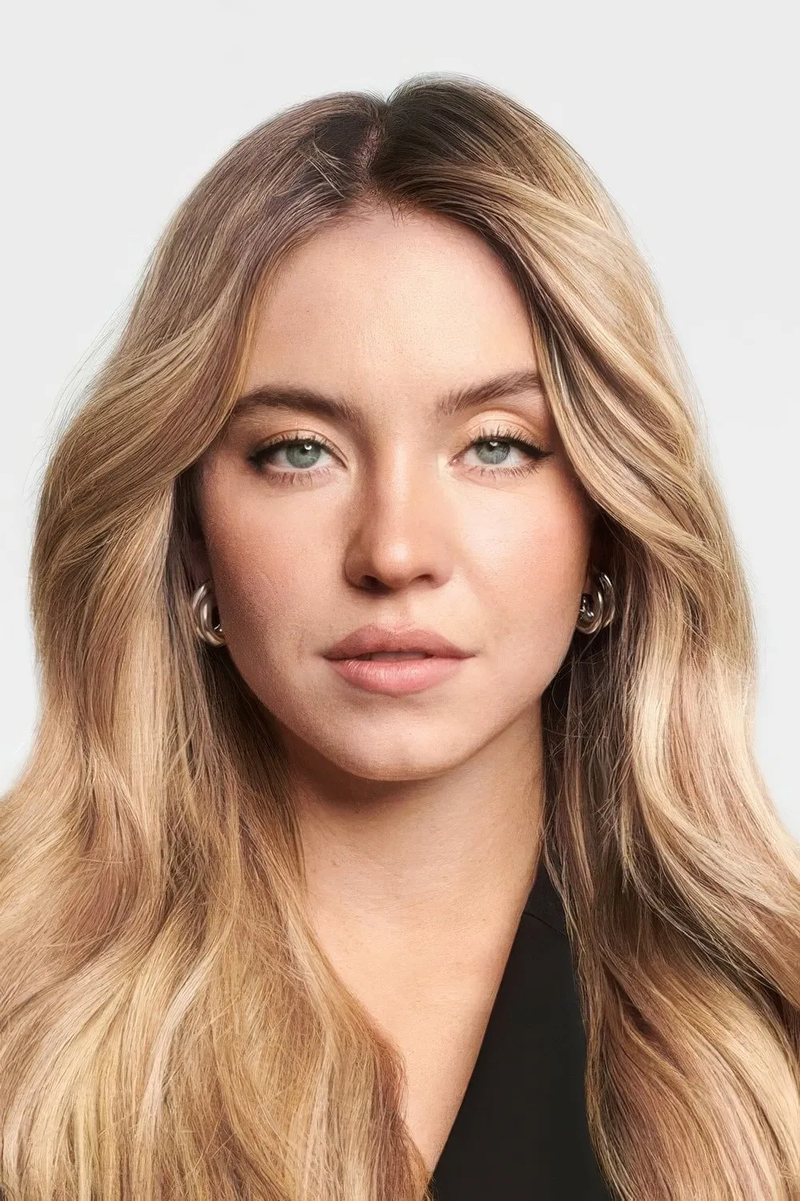 Sydney Sweeney - Foto 9