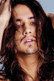 Avan Jogia - Poster 1