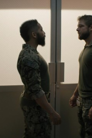 Poster de Episódio Forever War (2) (2020)