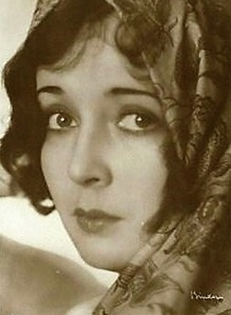 Dita Parlo - Foto 1