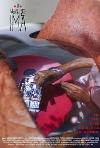 Poster 2 de Filme O Gigantesco Ímã (2015)