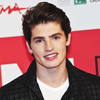Gregg Sulkin - Foto 8