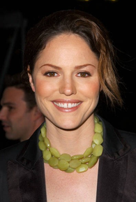 Jorja Fox (I)