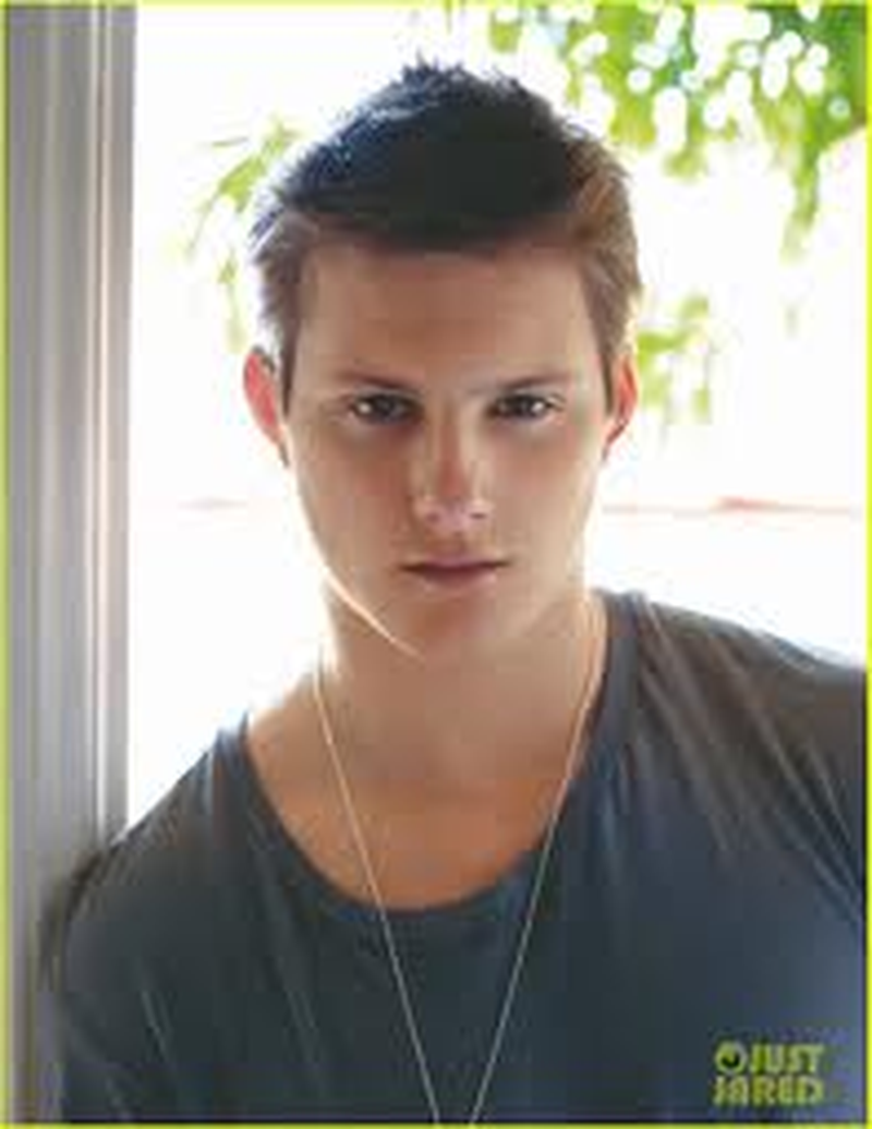Alexander Ludwig - Foto 15