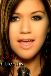 Kelly Clarkson - A Moment Like This - Poster / Capa / Cartaz - Oficial 1