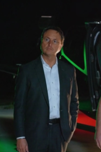 Poster de Episódio In and Out (2023)