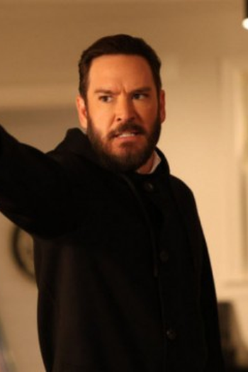 Poster de Episódio Missing While Outed (2025)