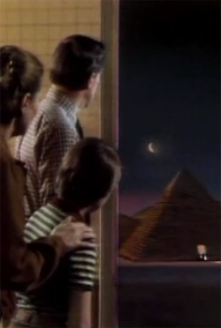 Poster 1 de Filme Stations (1982)