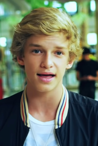 Poster 1 de Curta Cody Simpson: On My Mind (2011)
