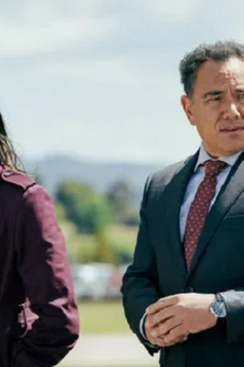 Poster de Episódio Taking Territory (2026)