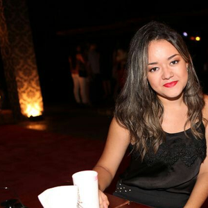 Foto de perfil de Julia Carvalho