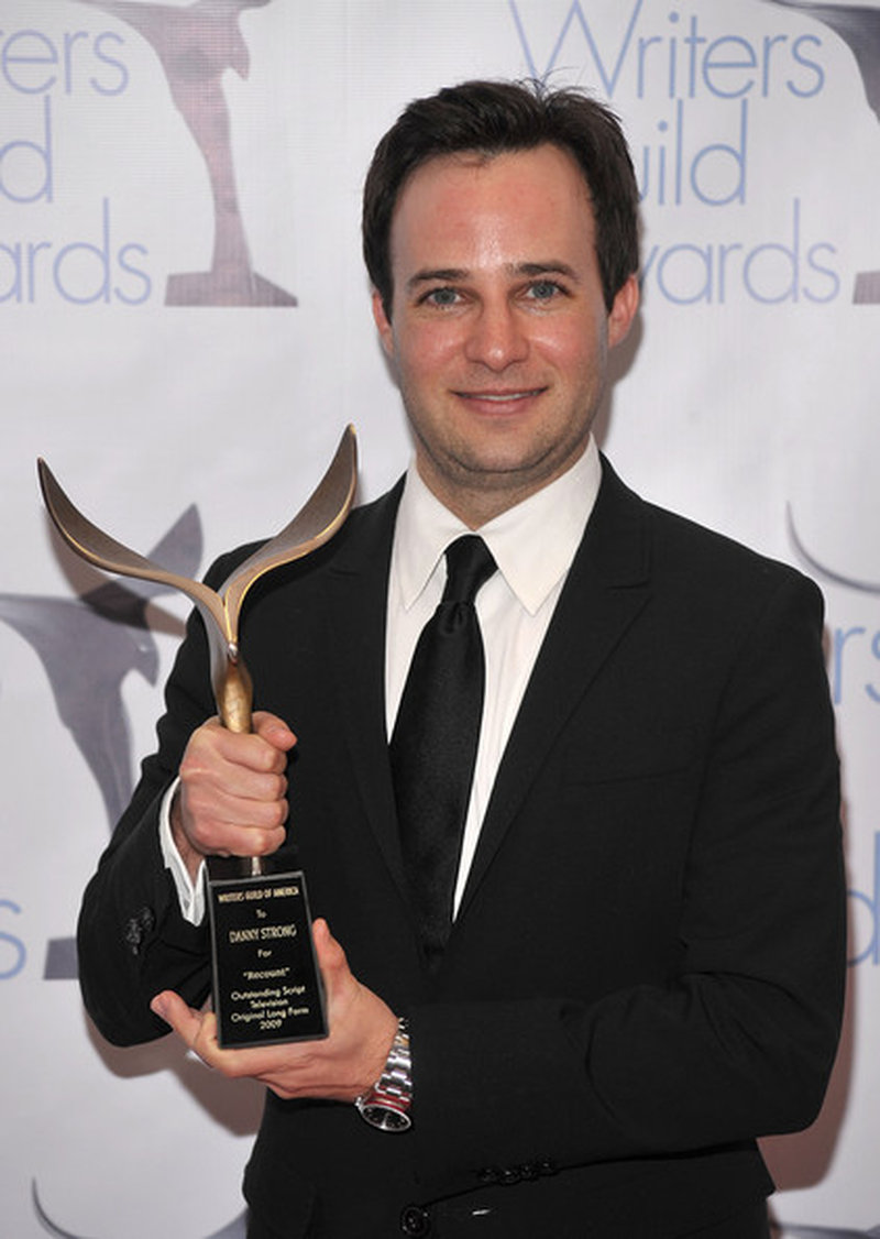 Danny Strong - Foto 1