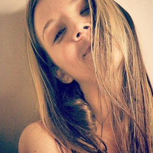 Foto de perfil de Ângela