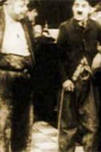  de Curta Carlitos Entre o Bar e o Amor (1914)