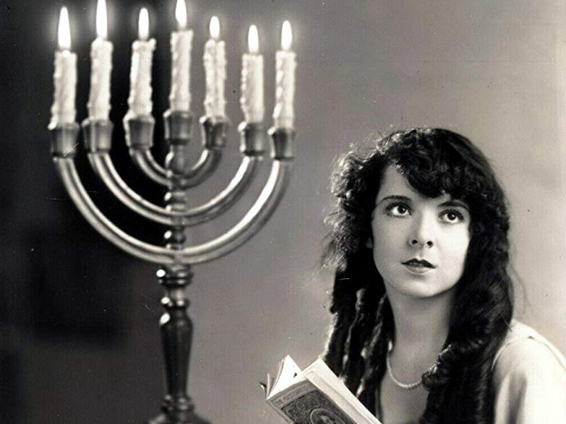 Foto 2 de A Letra Escarlate