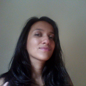 Foto de perfil de Claudia Arantes