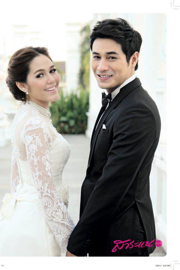  de Série Wedded Wife  (2011)