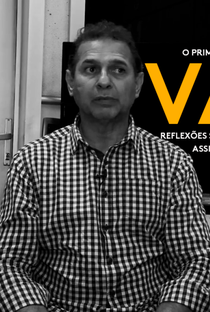 VAR: Reflexões sobre o árbitro assistente de vídeo - Poster / Capa / Cartaz - Oficial 1