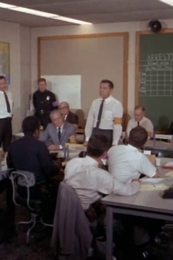 Poster de Episódio Management Services - DR-11 (1968)
