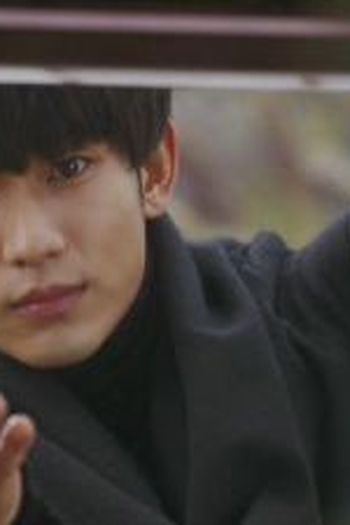 Poster de Episódio 1회 (2013)