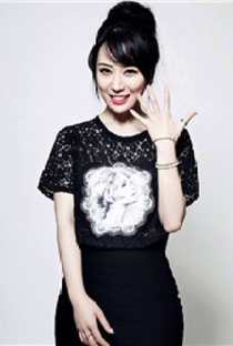 Jin Yu Qian - Poster 1