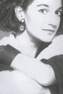 Paula Dip - Poster 1