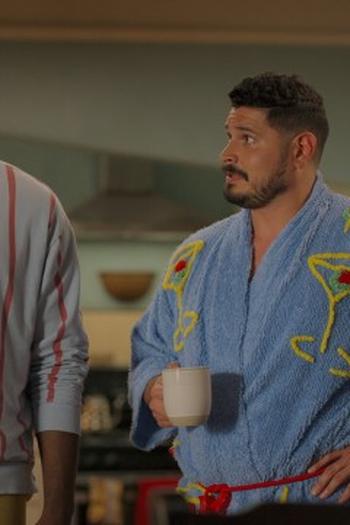 Poster de Episódio Cinnamon (2023)
