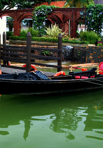 Uma Gôndola para Nova Veneza (Uma Gôndola para Nova Veneza)