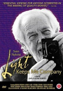 Light Keeps Me Company (Ljuset håller mig sällskap)