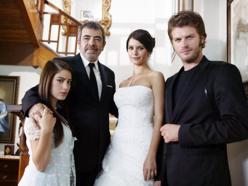 Foto 2 de Amor Proibido