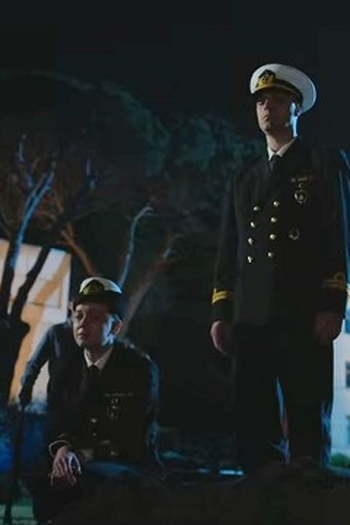 Poster de Episódio 4. Bölüm (2022)