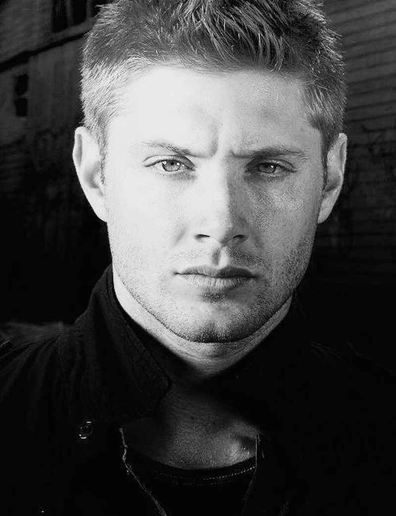 Jensen Ackles - Foto 18