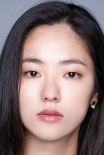 Jeon Yeo-Bin - Poster / Capa / Cartaz - Oficial 1
