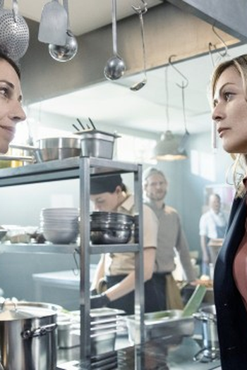 Poster de Episódio Nachts im Hotel (2023)