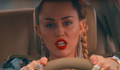 Miley Cyrus é confirmada em 5ª temporada de Black Mirror