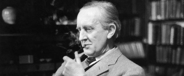J.R.R Tolkien vai ganhar cinebiografia dirigida por diretor de Downton Abbey