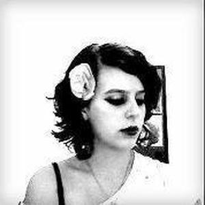 Foto de perfil de Luísa Lacombe