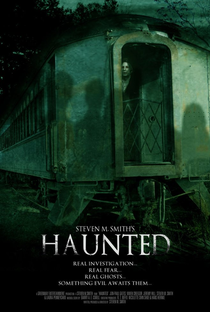 Haunted - Poster / Capa / Cartaz - Oficial 1
