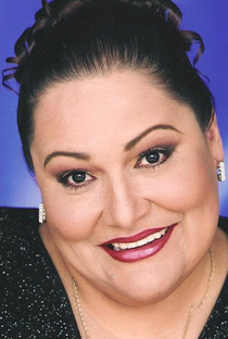 Dolores Salómon - Poster 1