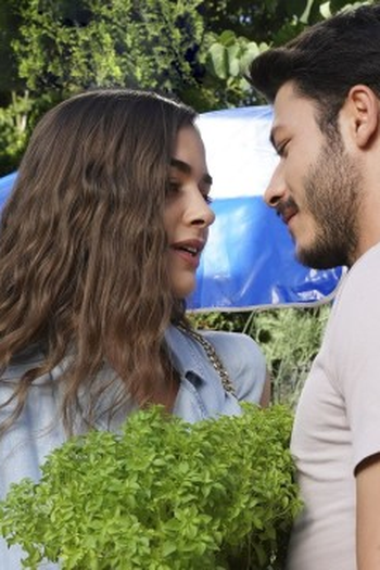 Poster de Episódio 7. Bölüm (2021)
