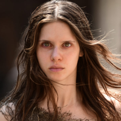 Daphne Patakia (8 de Junho de 1992) | Artista | Filmow